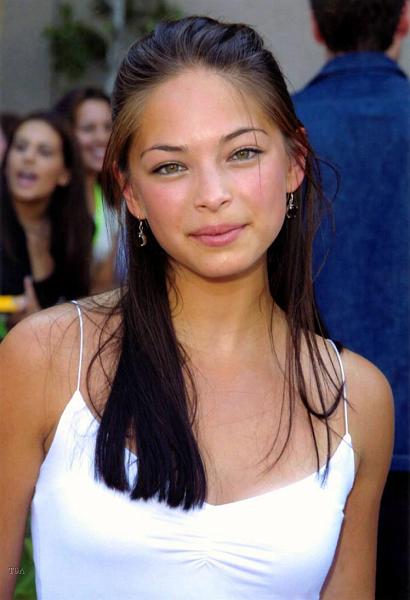 Kristin-Kreuk-128.JPG